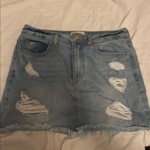 forever 21 distressed skirt with pockets